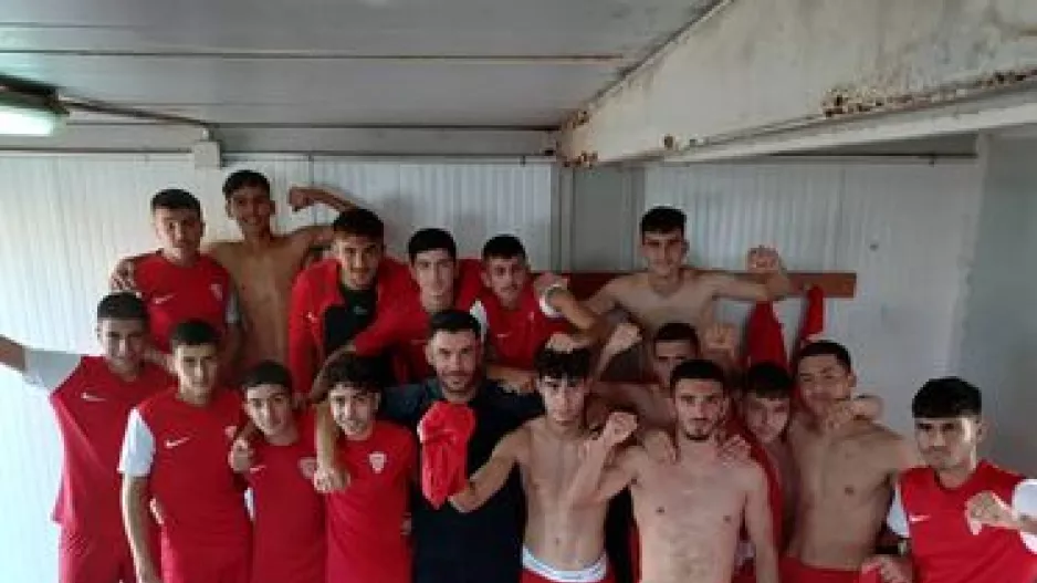 Τέσσερα στα τέσσερα η Νέα Σαλαμίνα