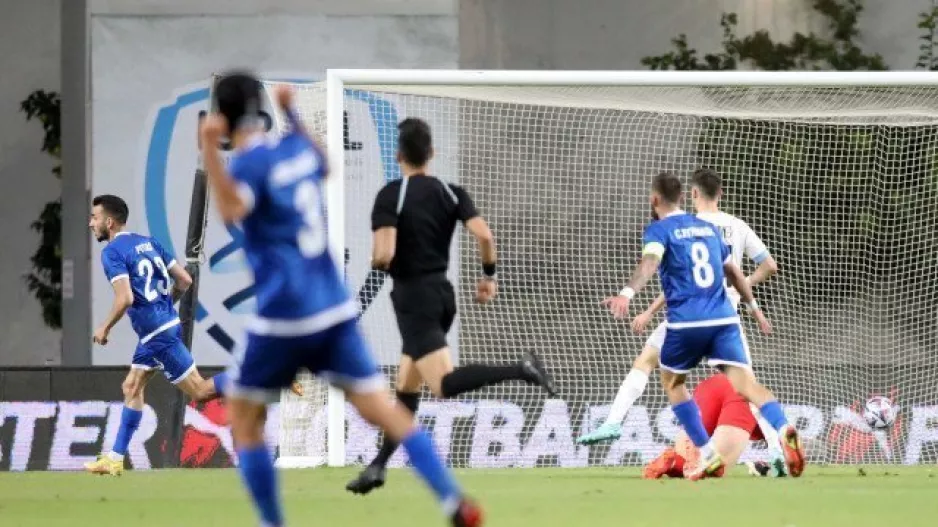 Από την.... Αλβανία στην Κύπρο