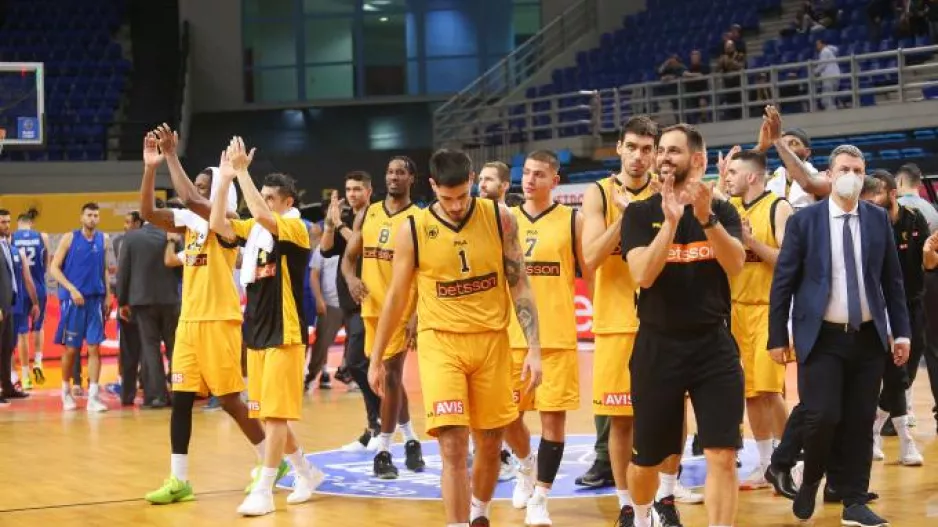 Με 300 φιλάθλους στη Βόννη η ΑΕΚ