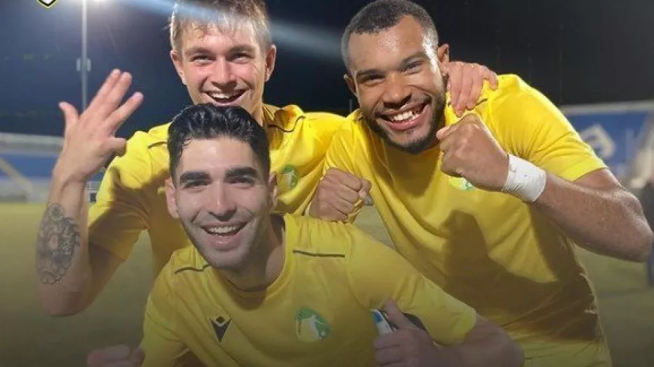 Η πανηγυρική φωτογραφία μετά το διπλό