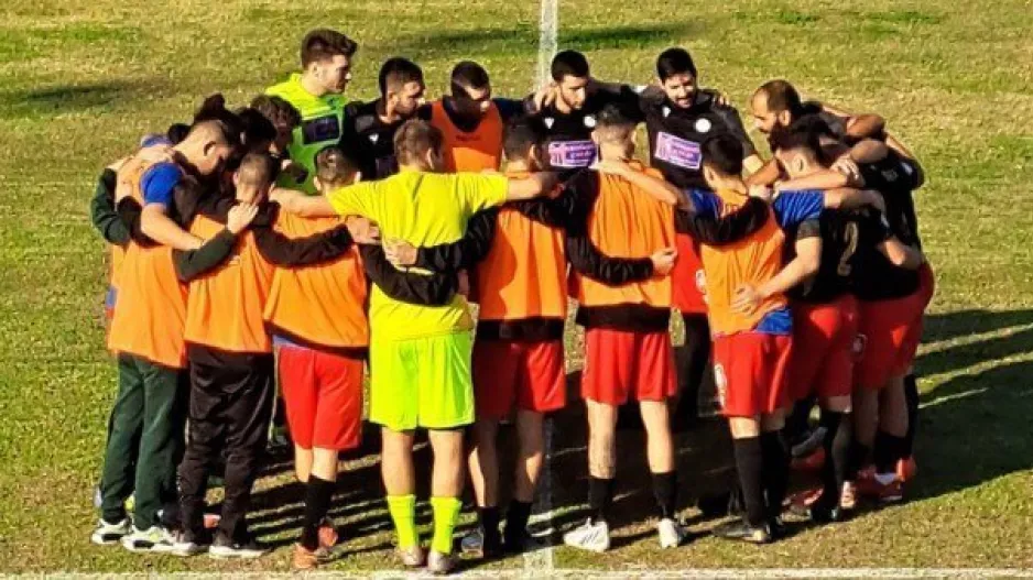 "Μόνο αυτοί που τολμούν να αποτύχουν παταγωδώς, μπορούν και να επιτύχουν μεγαλειωδώς"