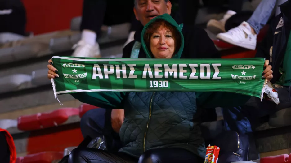Στις χαρές τους...