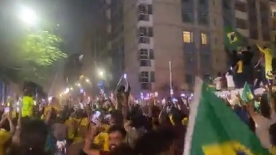 Στο Κατάρ η Βραζιλία, χαμός στο ξενοδοχείο! (βίντεο) 