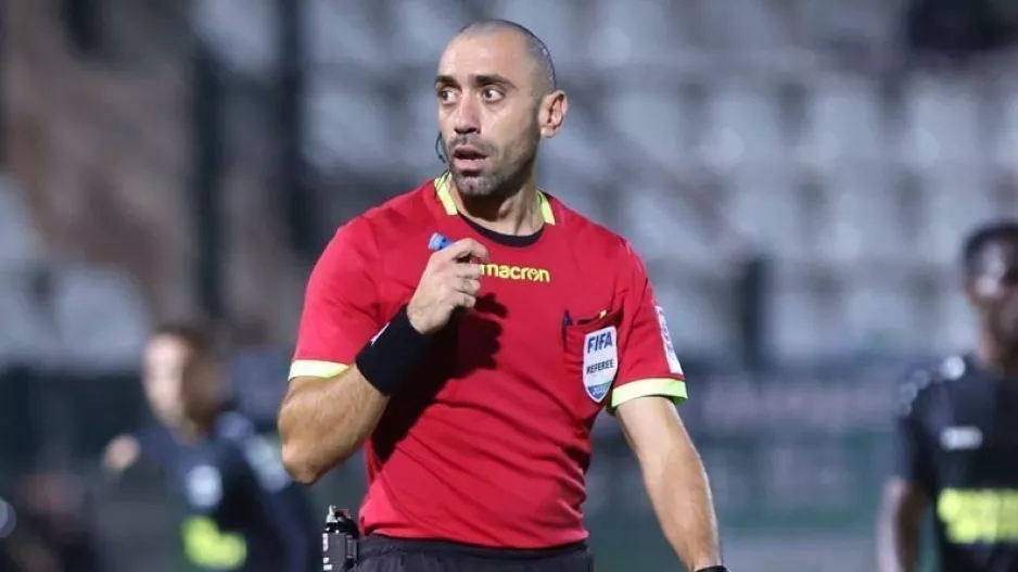 Γιατί Θεουλή στο Παφιακό και όχι ξένος;