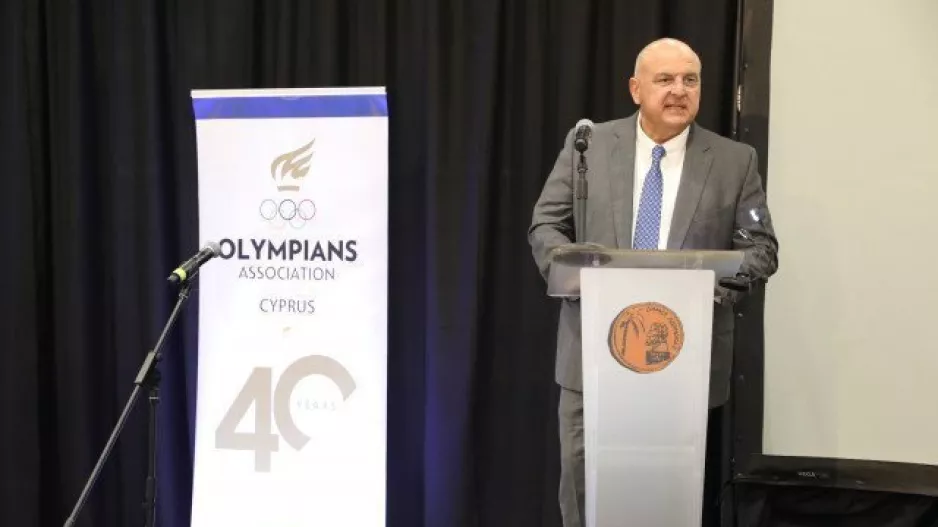O Olympian... Άντρος Καραπατάκης!
