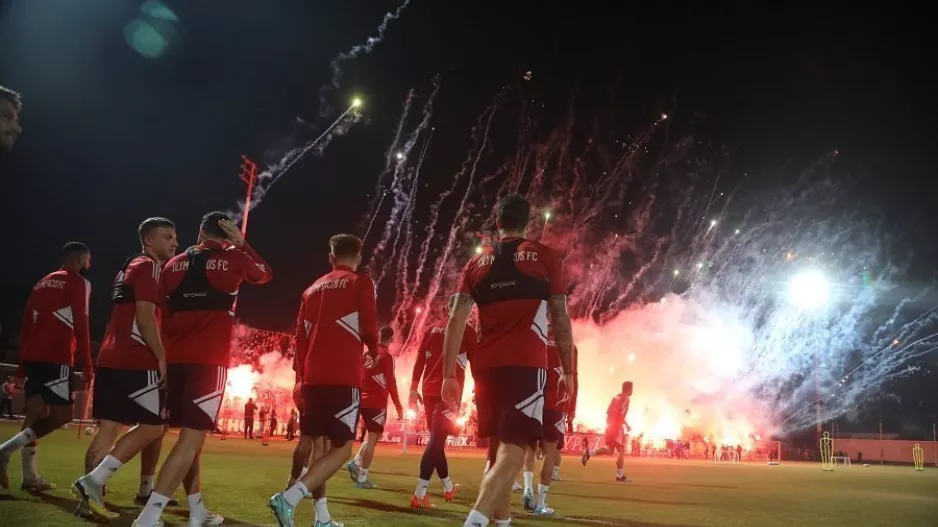 «Ντόπες» από 5.000 οπαδούς του Ολυμπιακού!