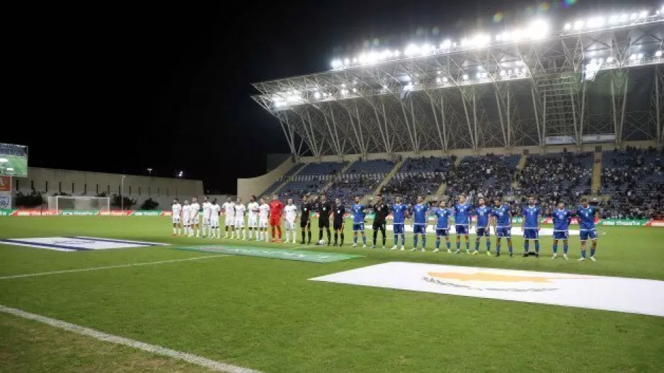 7.352 θεατές
