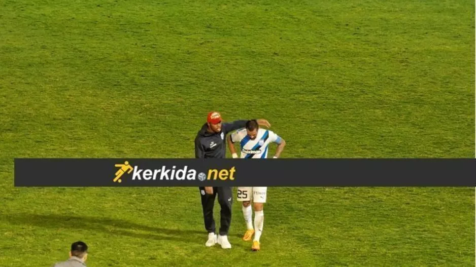 Απαρηγόρητος ο Χάμπος, στάθηκε μπροστά από το πέταλο και έφυγε τελευταίος