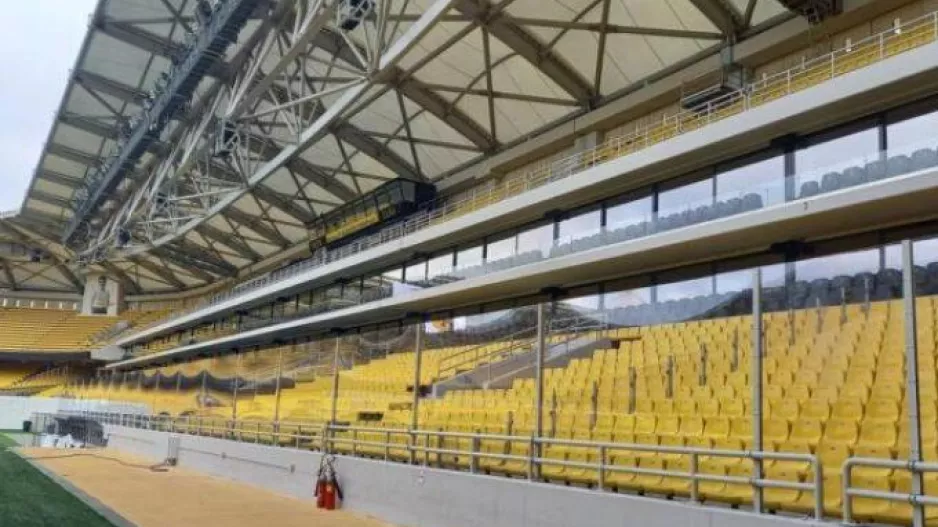 ΑΕΚ: Πλέξι γκλας στην OPAP Arena