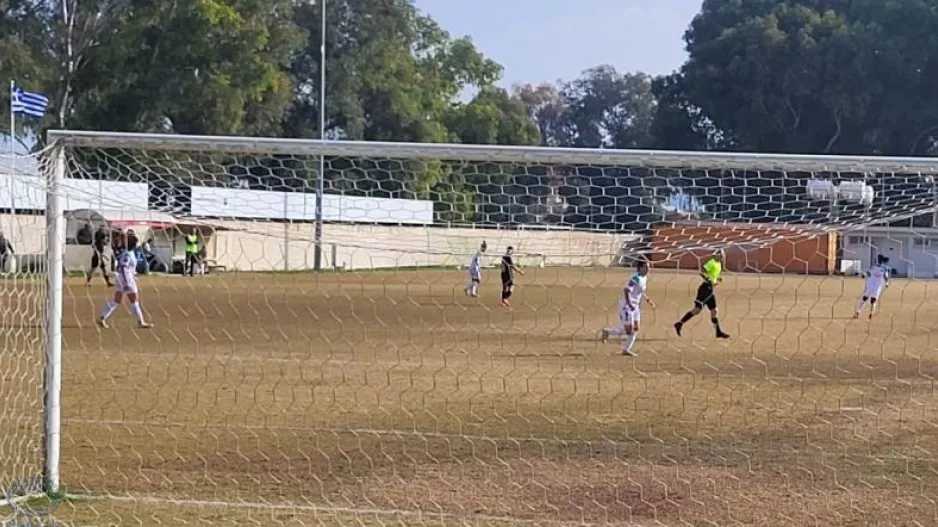 Αλλαγή ώρας στο Καρμιώτισσα Χρυσομηλιά - Apollon Ladies