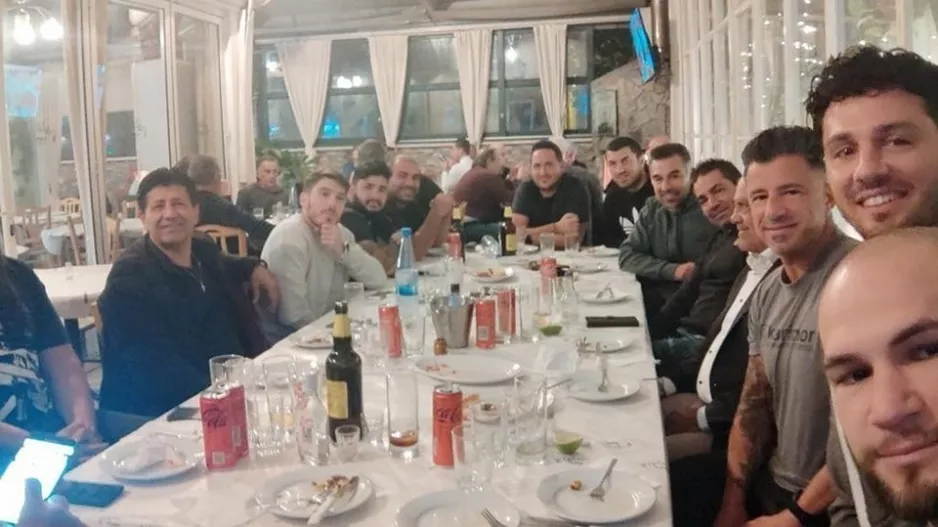 Άνοδος και... τραπέζωμα!