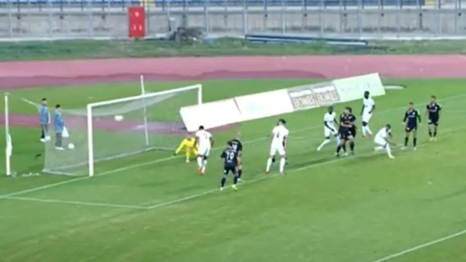 Kόρνερ ο Βαλακάρι, τακουνάκι ο Κβίντα και... 1-0 (βίντεο)
