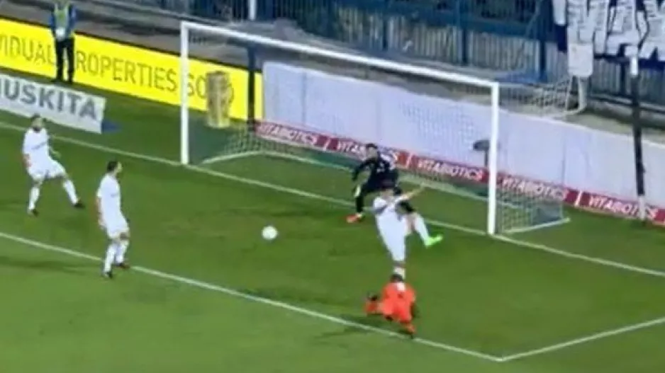 Κεφαλιά Κουλιμπαλί και... 0-1 (βίντεο)