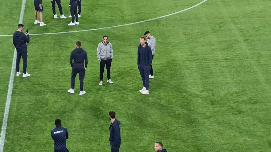 Ιστορική εμπειρία/Πρώτη γεύση από το γήπεδο!