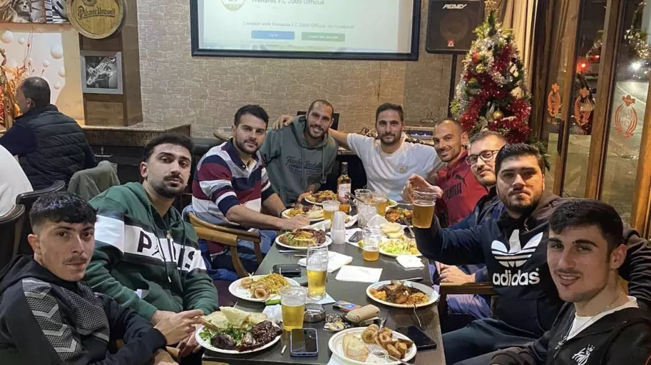 Χριστουγιενιάτικο δείπνο στο Φρέναρος (φώτος)