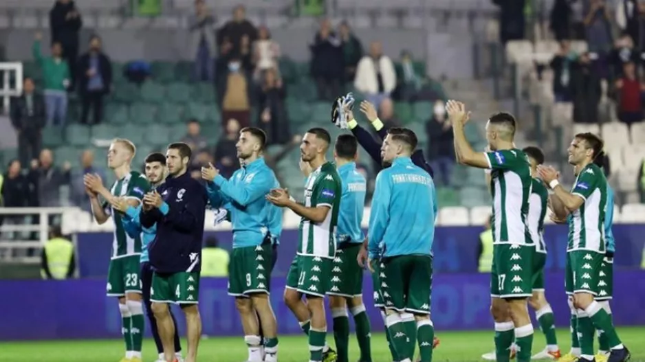 Νικολογιάννης: "Περιμένω σκληρό παιχνίδι από τον Ιωνικό - Οι σκέψεις Γιοβάνοβιτς για την ενδεκάδα"