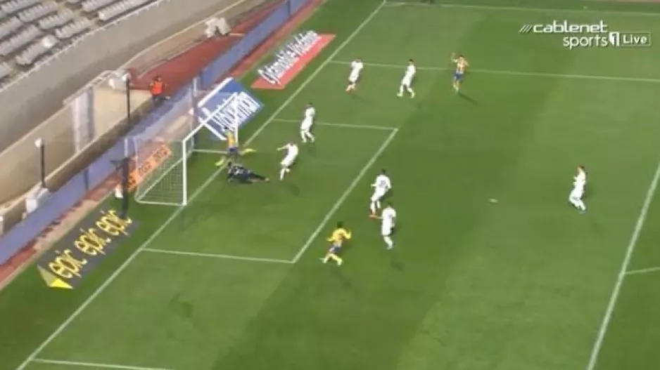 (ΒΙΝΤΕΟ) Με αυτογκόλ, 1-0 το ΑΠΟΕΛ