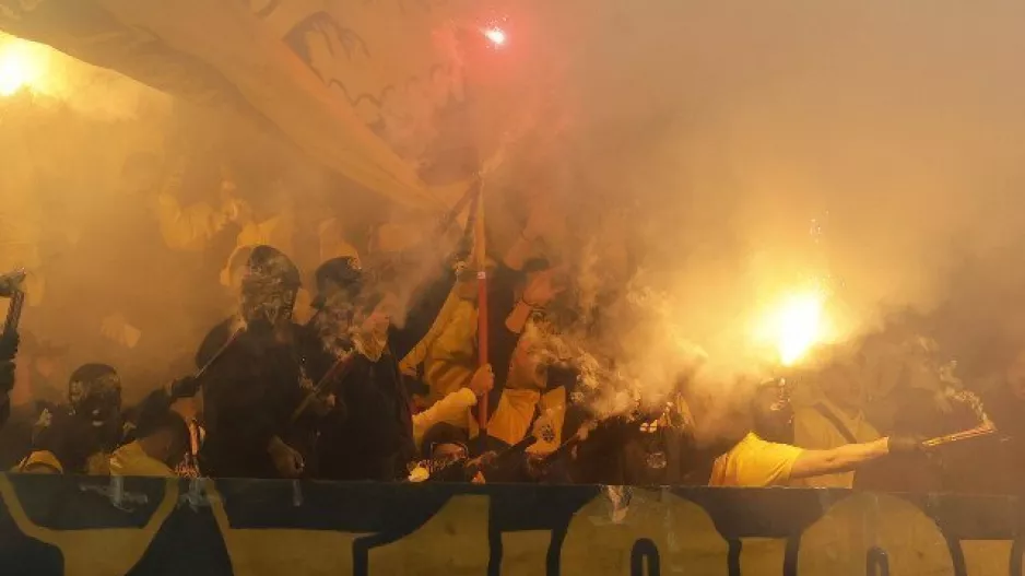 Για... ΣΥ.Φ.ΑΕΛ