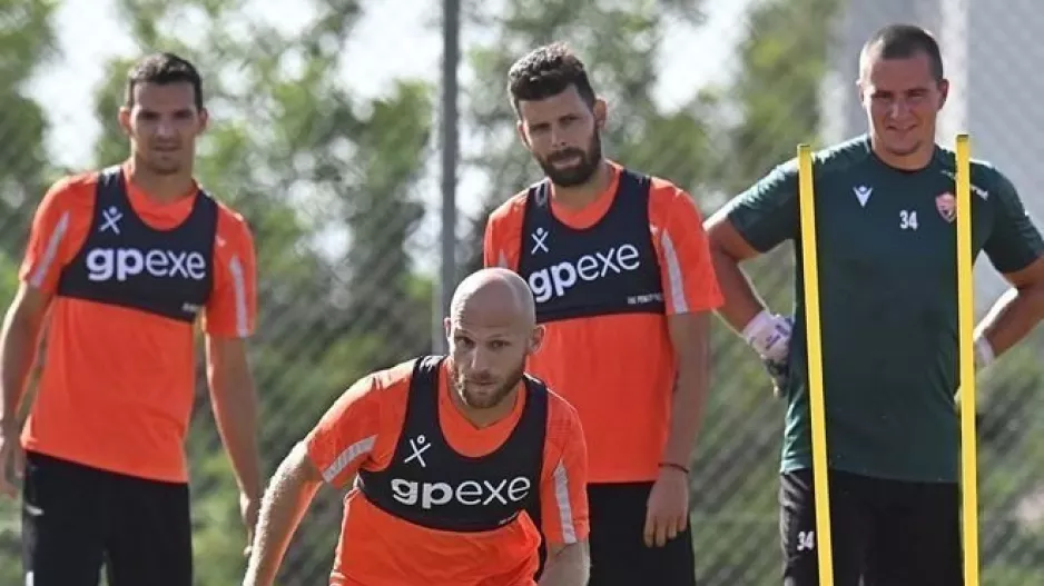 Για Ομόνοια... 