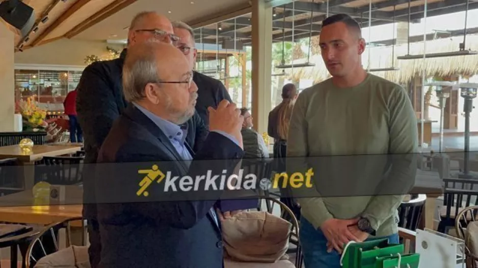 Παναθηναϊκός-Σαλαμίνα και Δήμαρχος αντάλλαξαν δώρα (Βίντεο/Φώτος Kerkida)