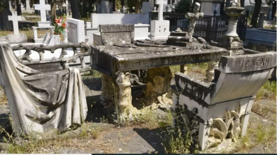 Ο πιο περίεργος... τάφος