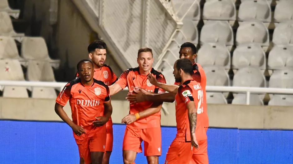 Καρμιώτισσα με... "Good Luck Boys"
