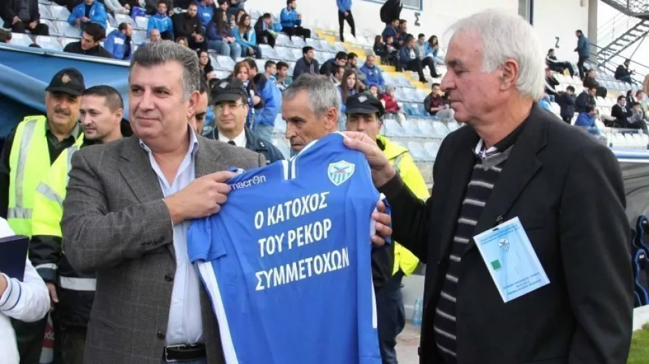 Γιορτάζει ο Αντωνάκης/ "Σημαία" και ρέκορντμαν της Ανόρθωσης 