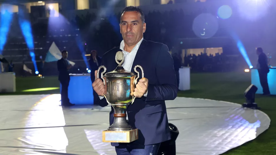 "Μεγάλε Σωφρόνη Αυγουστή..."