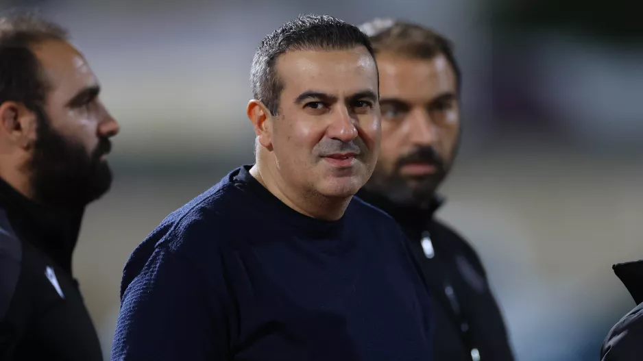Πλουτής: "Απολογούμαστε στον κόσμο, κεκλεισμένων με Ολυμπιακό και ΑΠΟΕΛ"