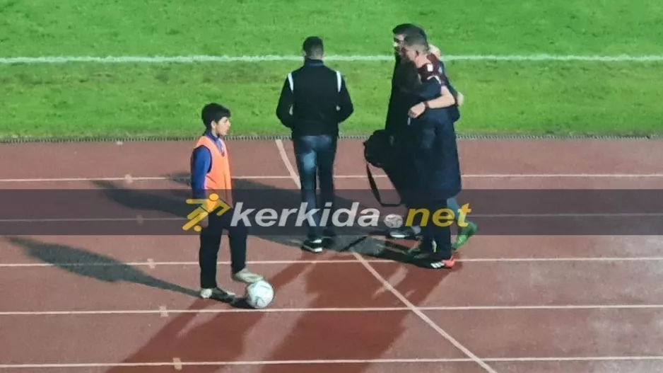 Πλήγμα με Έχμαν... 