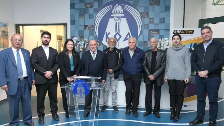Ο ΚΟΑ υποδέχτηκε τον θρύλο του κυπριακού αθλητισμού Σταύρο Τζιωρτζή