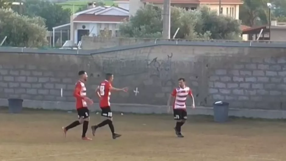 ΓΚΟΛ και αποκρούσεις από το ντέρμπι (βίντεο)
