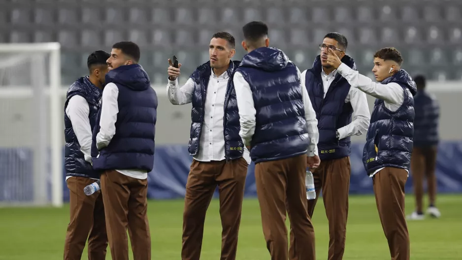 Πρώτη βόλτα με στυλ για τους παίκτες της ΑΕΛ (φώτος)