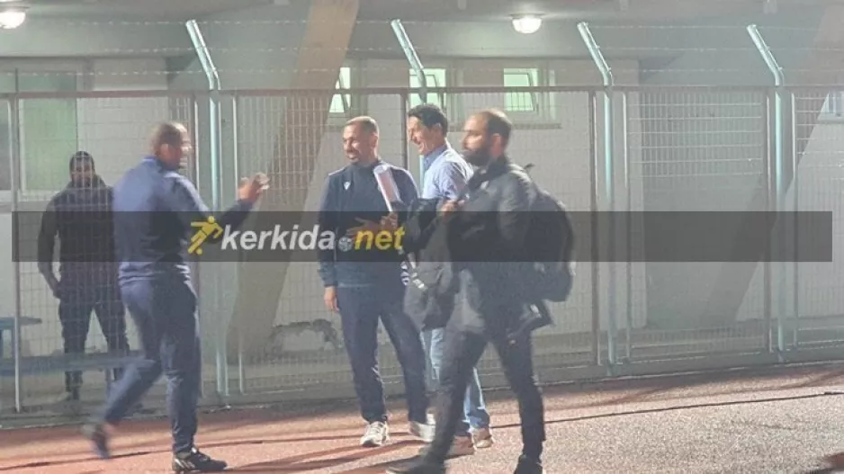 Υποδοχή με αγκαλιές σε Γιανέφσκι (φώτος)