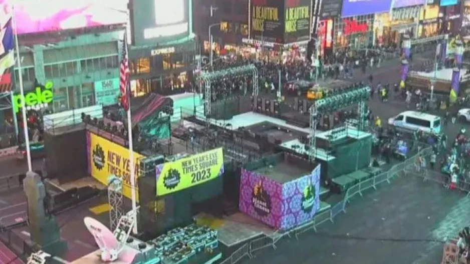Στις πινακίδες της Times Square ανακοινώθηκε ο θάνατος του Πελέ