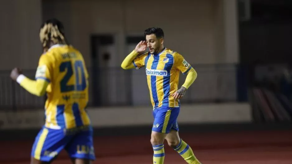 1+1 ο Δώνης