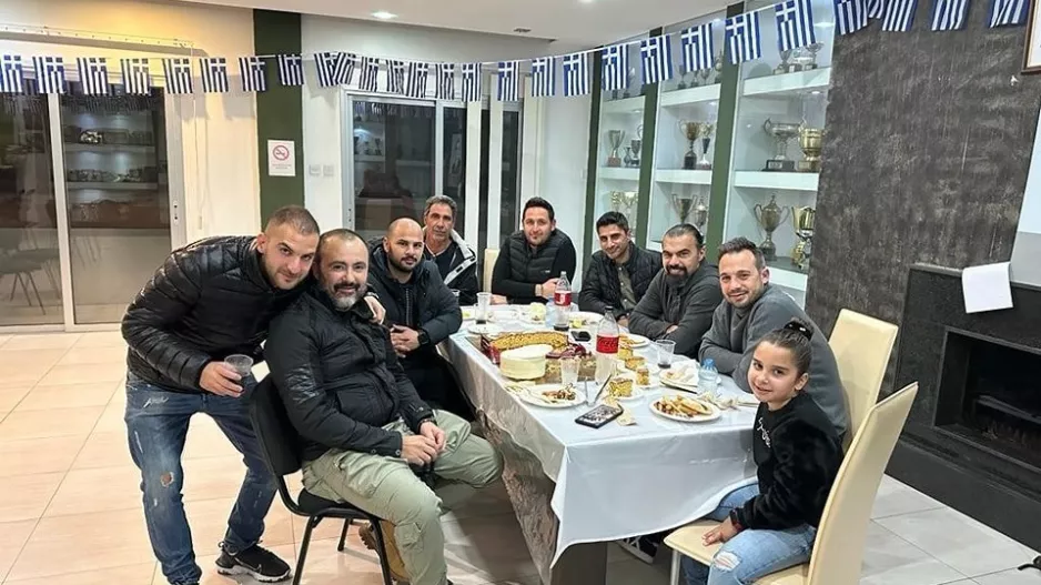 Κοπή βασιλόπιτας με... τυχερό  τον Ζευκή (φώτος)