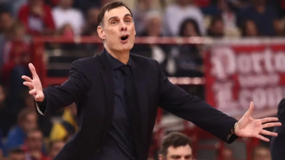 Μπαρτζώκας: "Όταν οι παίκτες βάζουν τον εγωισμό κάτω από την ομάδα, δημιουργείται συμπαγές κλίμα στα αποδυτήρια"