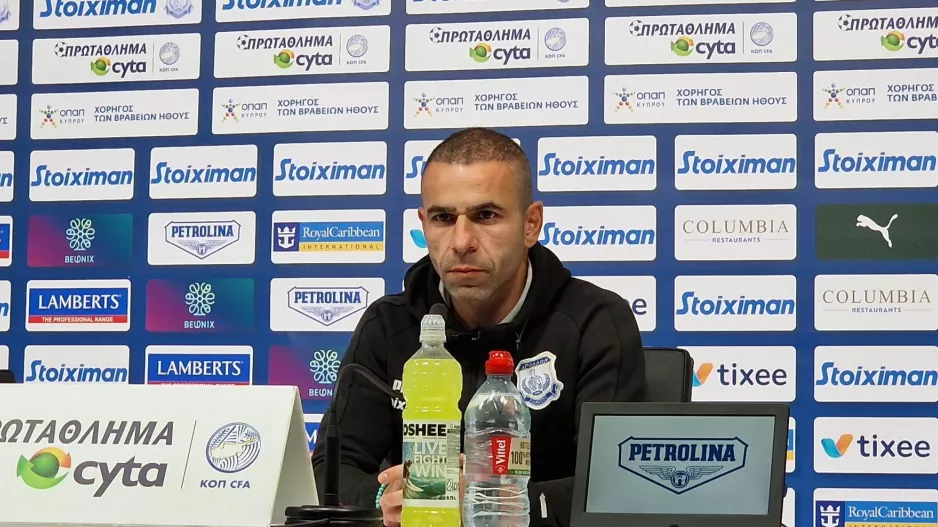Μακρίδης: "Αυτές τις εμφανίσεις θέλουμε-Αφιερωμένη στον θείο μας τον Χαμπή" (βίντεο)