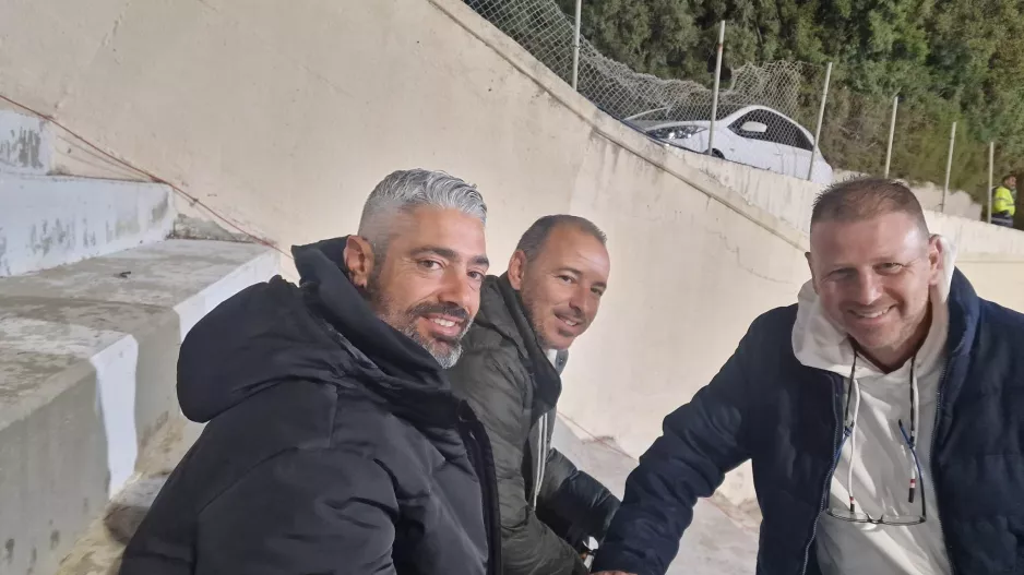 ΤΡΕΙΣ παικταράδες!