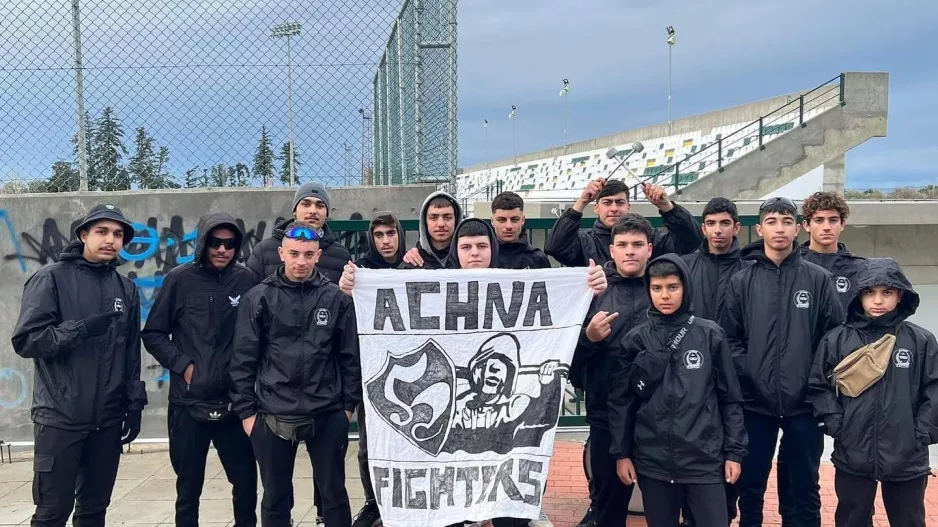 "Η πελλάρα σου με συγκλονίζει!"