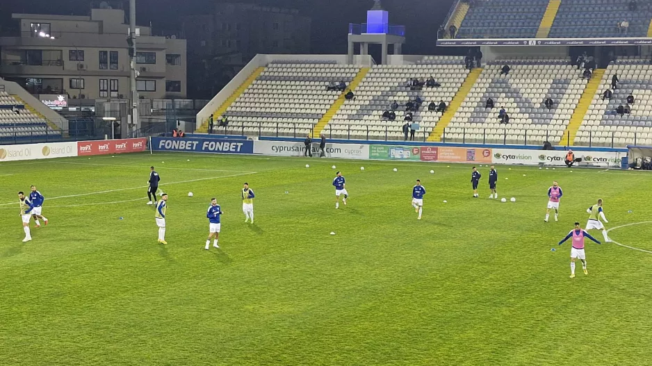 Οι 11 του Βέσκο με Παρούτη και Αντονίν