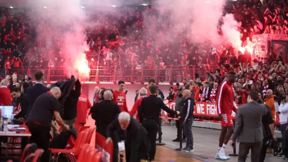 Η κόλαση του ΣΕΦ και η αφιέρωση της νίκης από τον Μπαρτζώκα - Η παρακάμερα με Ρεάλ Μαδρίτης