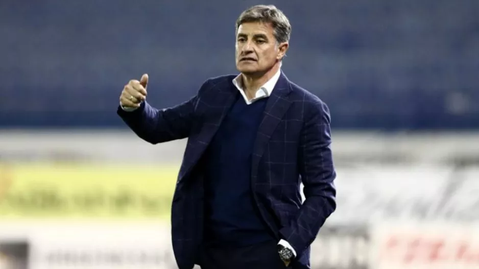 Σταματέλος: "Ο Μίτσελ επιμένει σε ένα σχήμα που έχει δείξει κάποιες φορές πως δεν βοηθάει"