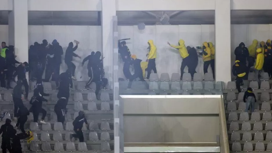 Συλλήψεις; (ΑΕΛ-Απόλλων)