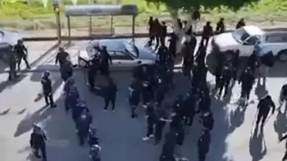 Δώστε... δύναμη και εξουσία