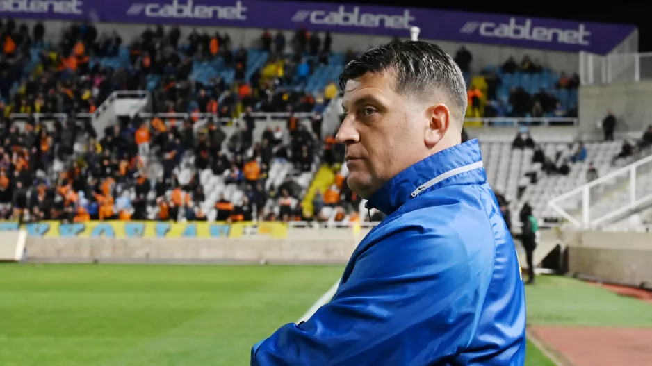 Κερδίζει ο Μιλόγεβιτς