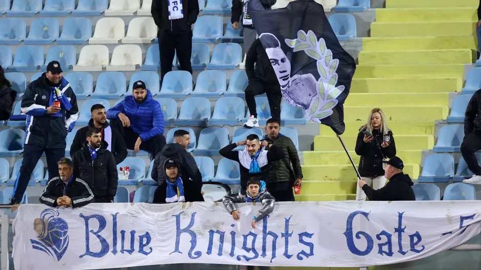 (Φωτορεπορτάζ) Ο κόσμος στο "Τάσος Μάρκου"