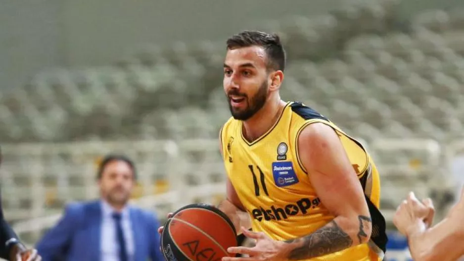 ΑΕΚ: Ενεργοποιεί τα deals με Γιάνκοβιτς και Γόντικα η ΑΕΚ