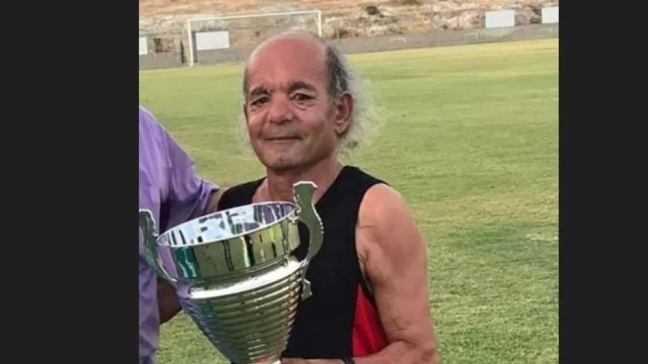Κύπρος/Ζήτησε να ταφεί με τη στολή της ομάδας του!